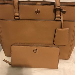 Tory Burch handbag and wallet